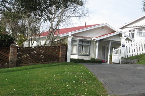 Photo of property in 87 Beauchamp Street, Karori, Wellington, 6012