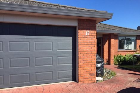 Photo of property in 17 Mt Lebanon Crescent, The Gardens, Auckland, 2105