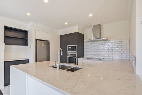 Photo of property in 82a Watkins Drive, Rangiora, 7400