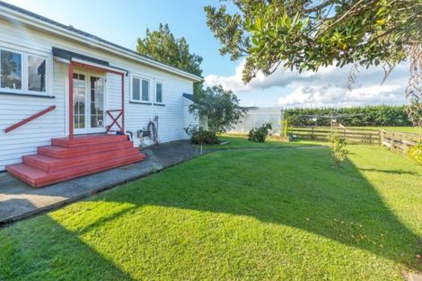 Photo of property in 671 Karaka Road, Karaka, Papakura, 2580