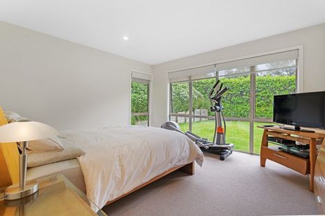Photo of property in 4 William Street, Highlands Park, New Plymouth, 4312