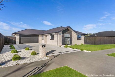 Photo of property in 160 Shillingford Boulevard, Rolleston, 7615