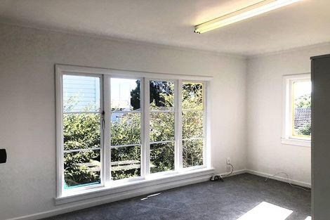 Photo of property in 12-14 Clevedon Road, Papakura, 2110