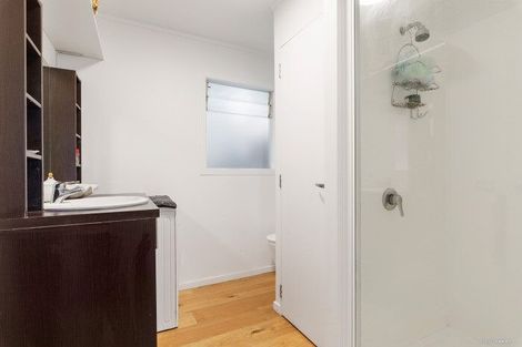 Photo of property in 2/11 Sentinel Road, Herne Bay, Auckland, 1011