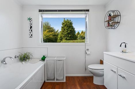 Photo of property in 13 Hilden Place, Hilltop, Taupo, 3330