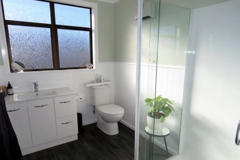 Photo of property in 16 Dalmeny Street, Oamaru North, Oamaru, 9400