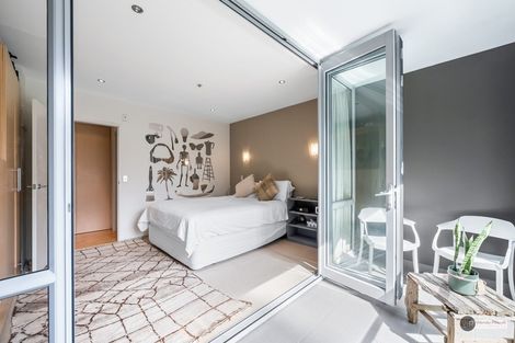 Photo of property in Sanctum Apartment, 10 Ebor Street, Te Aro, Wellington, 6011