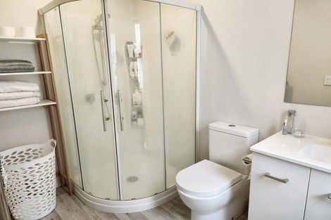 Photo of property in 28 Latimer Way, Petone, Lower Hutt, 5012