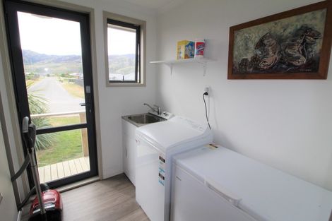 Photo of property in 21 Missy Crescent, Mount Pisa, Cromwell, 9383