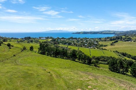 Photo of property in 88a Onetangi Road, Waiheke Island, 1971