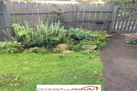 Photo of property in 1/3 Pohutukawa Avenue, Shelly Park, Auckland, 2014