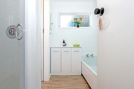 Photo of property in 42 Ida Road, Outer Kaiti, Gisborne, 4010