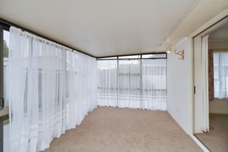 Photo of property in 15 Pembroke Street, Avondale, Christchurch, 8061