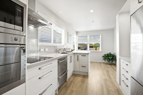 Photo of property in 34 Cecil Street, St Andrews, Hamilton, 3200