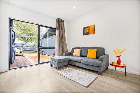 Photo of property in 63 Rakich Place, Henderson, Auckland, 0612