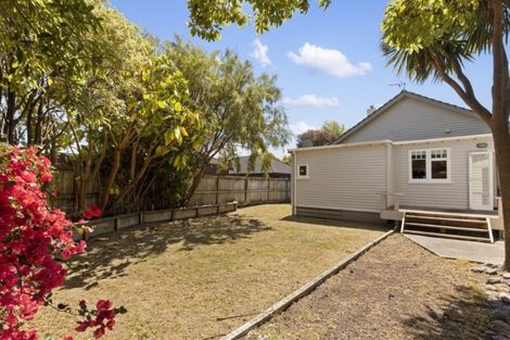 Photo of property in 12 Pohutukawa Street, Woburn, Lower Hutt, 5010