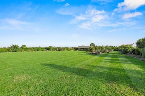 Photo of property in 22 Landsborough Drive, Darfield, 7571