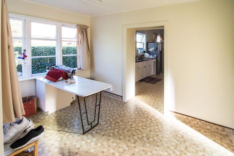 Photo of property in 16 Upper Plain Road, Masterton, 5810