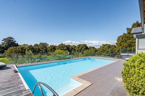 Photo of property in 36 Hoeke Road, Carrington, Carterton, 5791