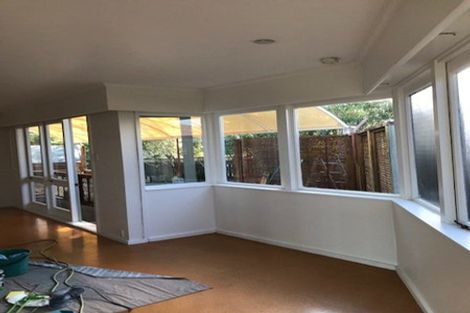 Photo of property in 95 Ocean View Road, Hillcrest, Auckland, 0627