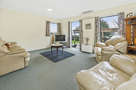 Photo of property in 28 Whangarata Road, Tuakau, 2121