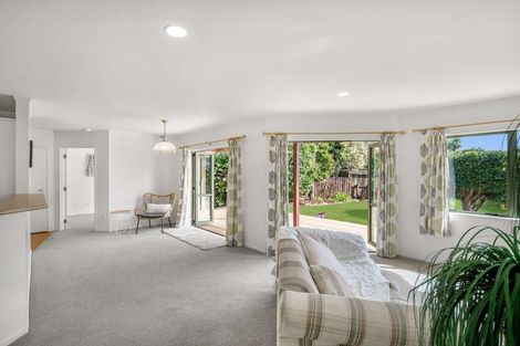 Photo of property in 1/114 The Circle, Manly, Whangaparaoa, 0930