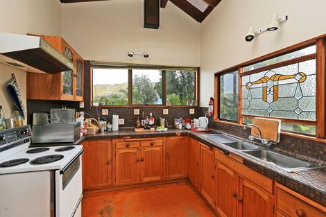 Photo of property in 66 Gillies Crescent, Waimarama, Havelock North, 4294