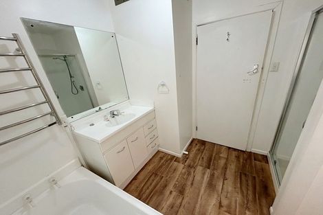 Photo of property in 121 Stredwick Drive, Torbay, Auckland, 0630