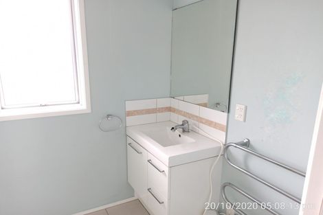 Photo of property in 1/67 Dale Crescent, Pakuranga, Auckland, 2010