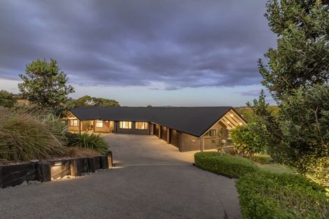 Photo of property in 19 William Andrew Road, Pukekohe, 2120