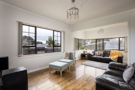 Photo of property in 7 Wicksteed Street, Vogeltown, New Plymouth, 4310