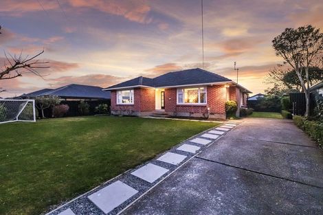 Photo of property in 25 Munro Street, Redwood, Christchurch, 8051