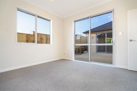 Photo of property in 9 Waitahu Rise, Pukekohe, 2120