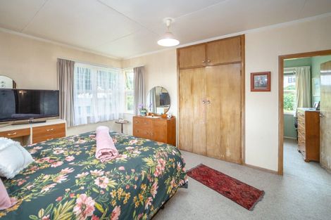 Photo of property in 12 Weka Place, Masterton, 5810