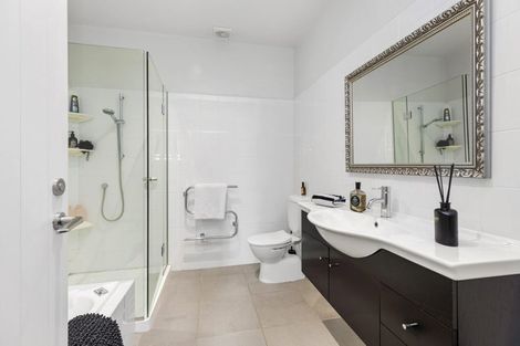 Photo of property in 43a Poto Road, Normandale, Lower Hutt, 5010