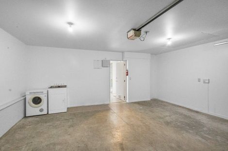 Photo of property in 547 Barbadoes Street, Edgeware, Christchurch, 8013