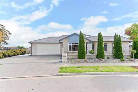 Photo of property in 46 Reka Street, Parklands, Christchurch, 8083