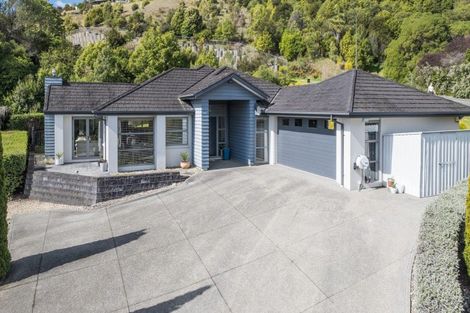 Photo of property in 17 Highview Drive, Wakatu, Nelson, 7011