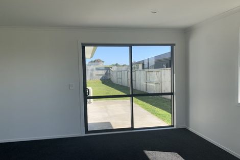 Photo of property in 84 Puhirake Crescent, Pyes Pa, Tauranga, 3112