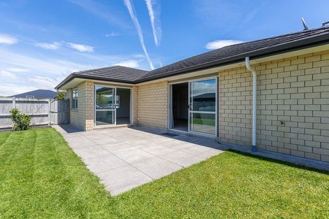 Photo of property in 11 Rawiri Drive, Bell Block, New Plymouth, 4312