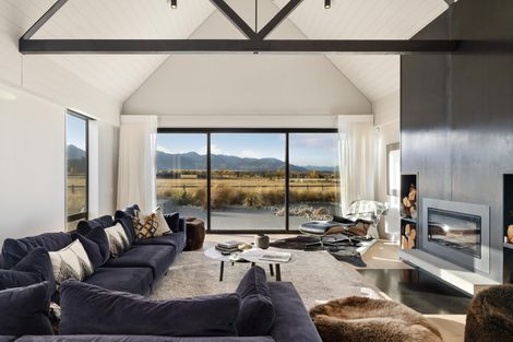 Photo of property in 10 Musterers Way, Ben Ohau, Twizel, 7999