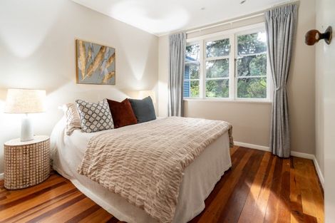 Photo of property in 51 Middleton Road, Johnsonville, Wellington, 6037