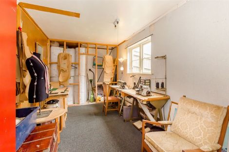 Photo of property in 131 Renown Road, Raumati South, Paraparaumu, 5032