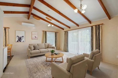 Photo of property in 9 Redwood Rise, Horahora, Whangarei, 0110