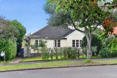 Photo of property in 25 Bledisloe Terrace, Hamilton East, Hamilton, 3216