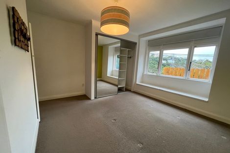 Photo of property in 34 Moana Road, Kelburn, Wellington, 6012