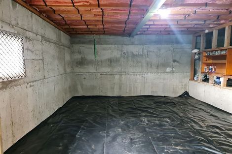 Photo of property in 18 Tarawa Street, Paekakariki, 5034