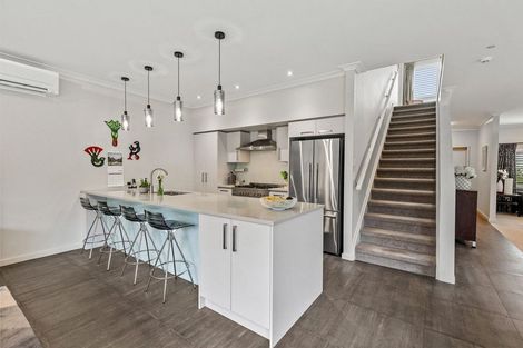 Photo of property in 16 Kensington Drive, Orewa, 0931