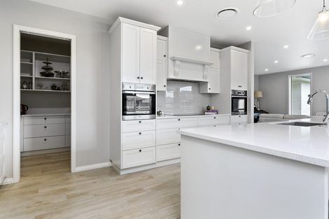 Photo of property in 129 Saint Kilda Road, Cambridge, 3434