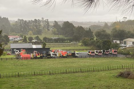 Photo of property in 10 Peach Hill Road, Ramarama, Drury, 2579